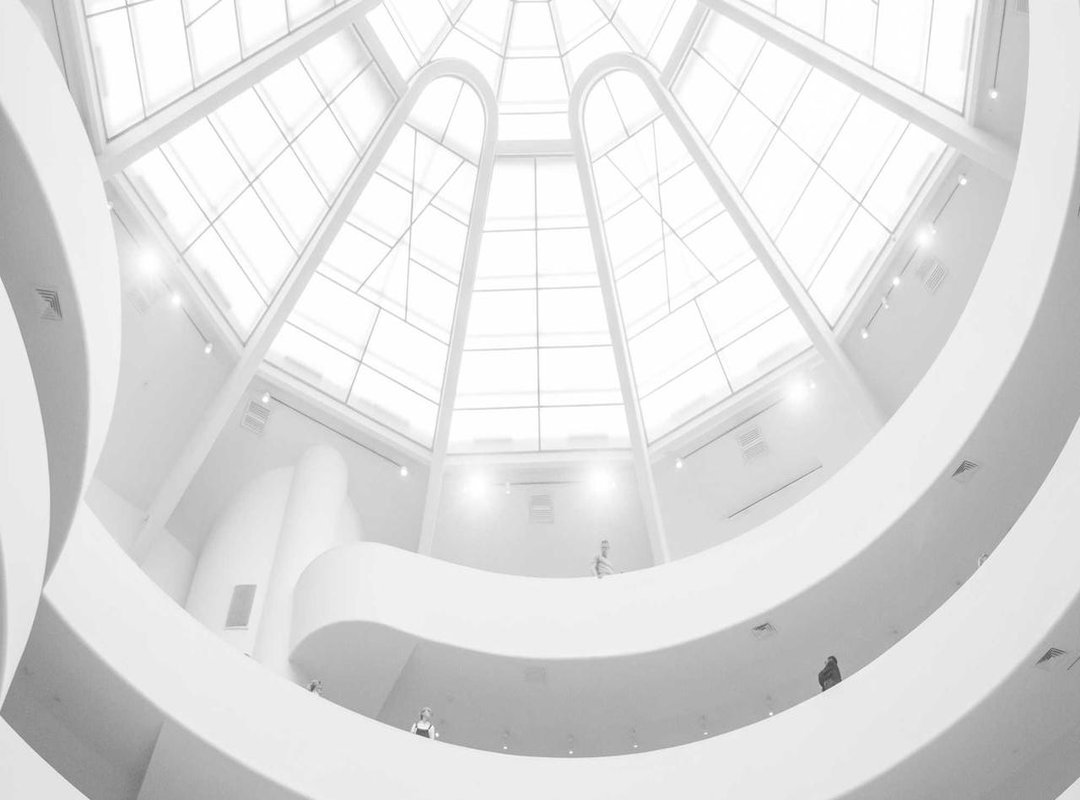 Why Traders Follow Poppe: The Influence and Controversies